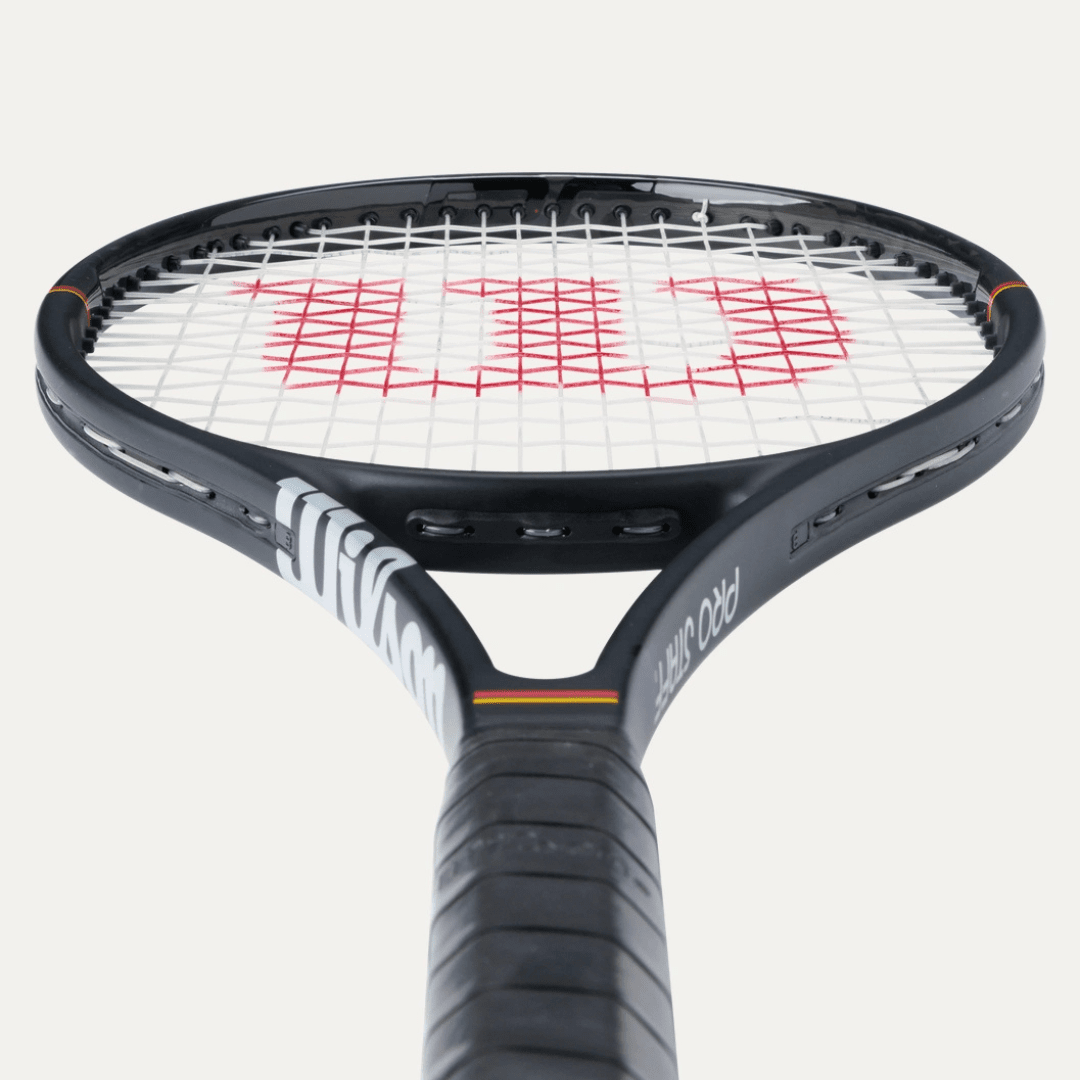 Wilson Pro Staff 97 Classic 315g (16x19) tennis racket