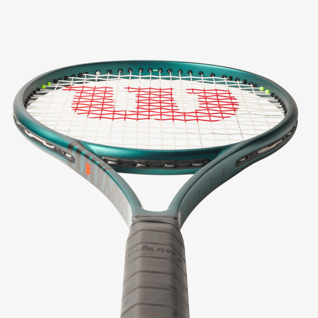 Wilson Blade 98 v9 305g (18x20) tennisketcher