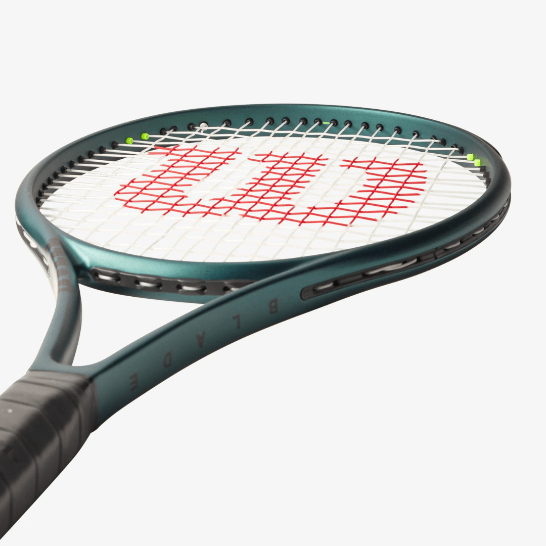 Wilson Blade 100L v9 285g 16x19 tennisketcher