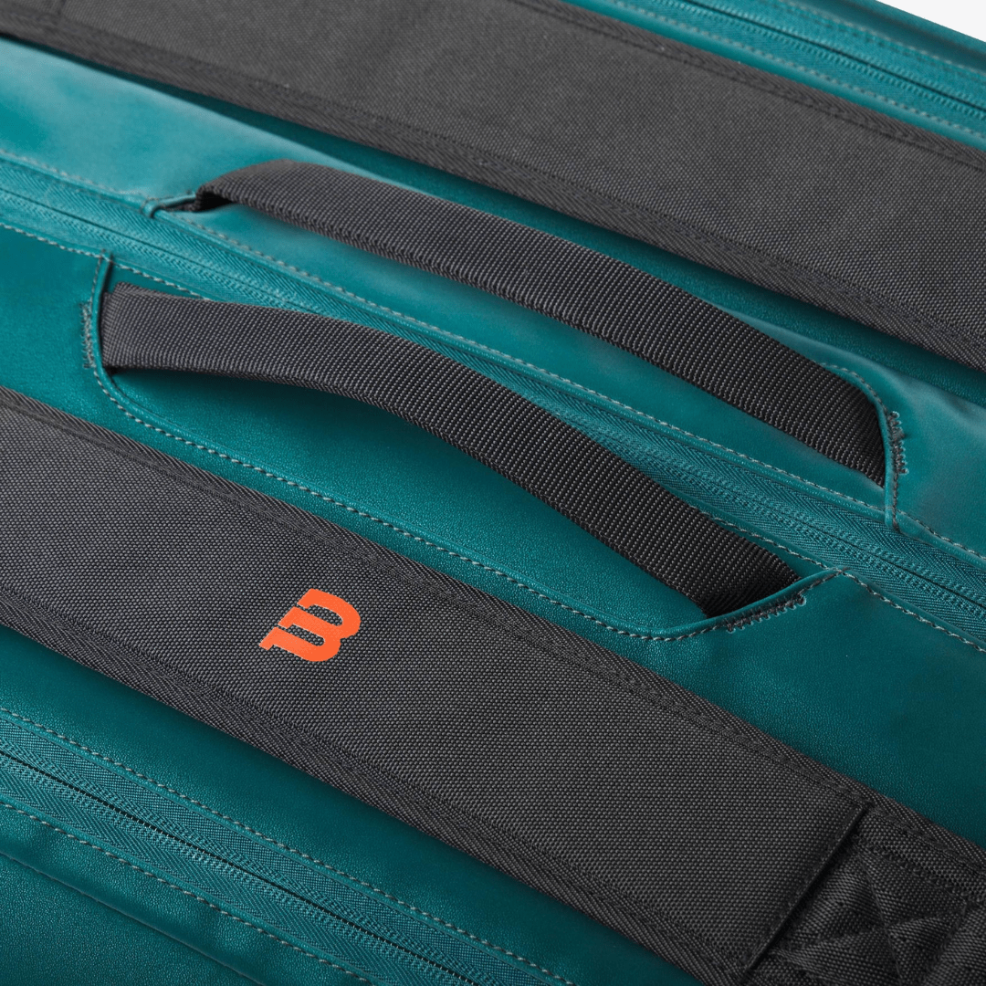 Wilson Blade v9 Super Tour 15pk tennis bag green