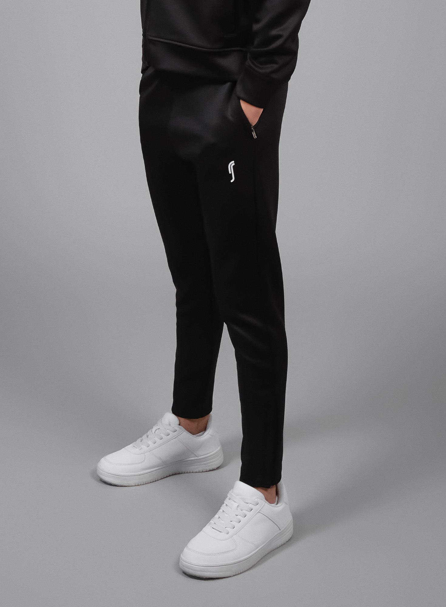 RS Girl's Court Pants Black träningsbyxor