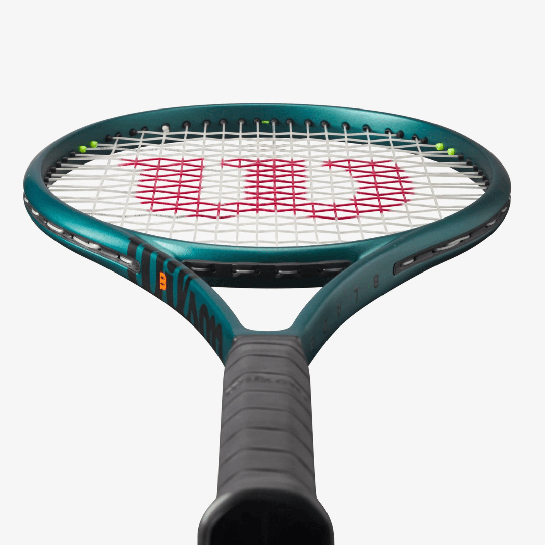 Wilson Blade 100 v9 300g (16x19) tennisketcher